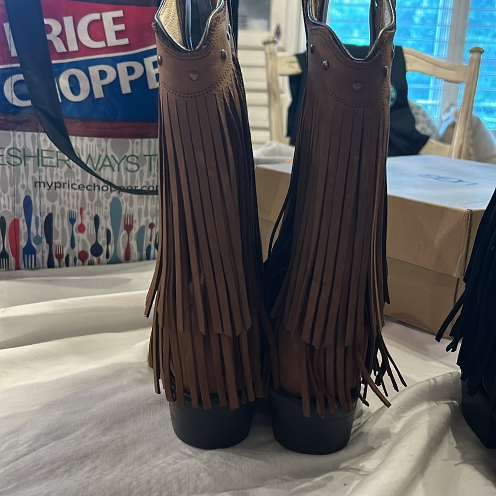 Old west suede fringe boots size 1 1/2 - Picture 3 of 3